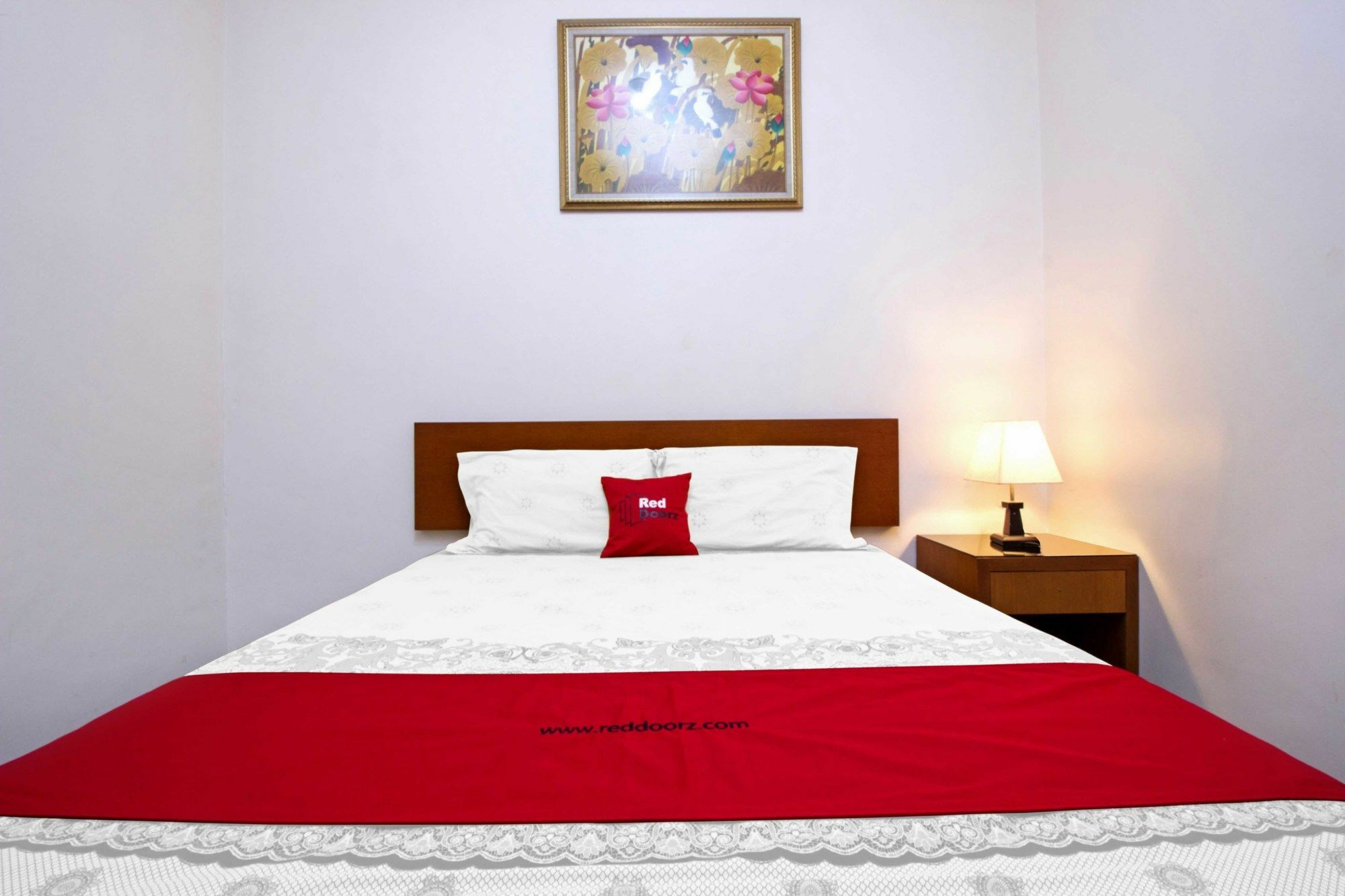Rumah tetamu Reddoorz Near Itc Kuningan